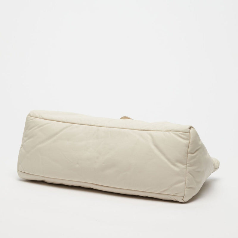CUDDLEM Tasche Weiße Wolle